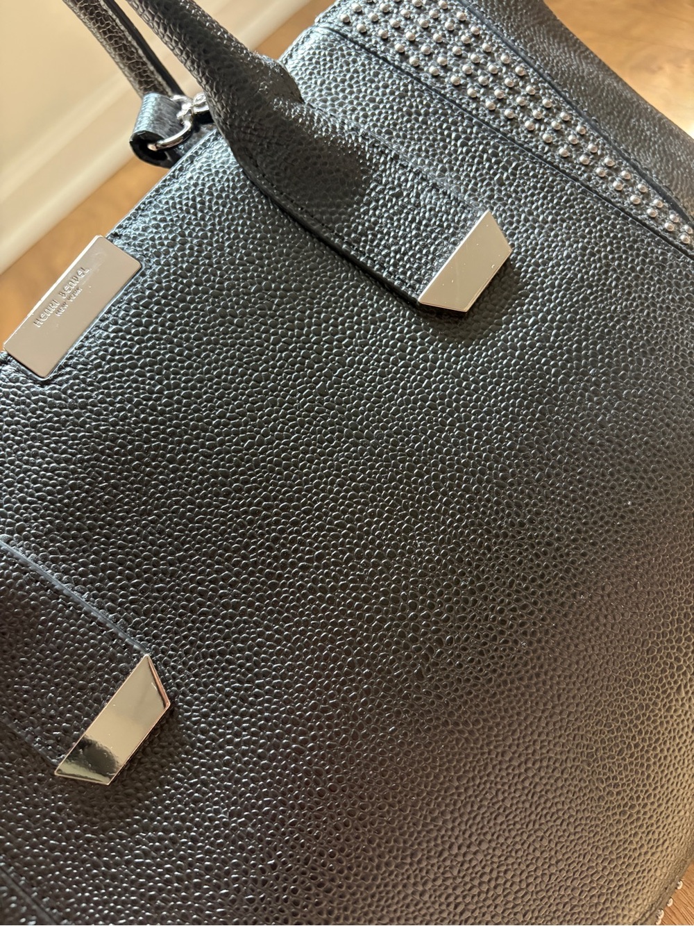 Henri Bendel Black and Silver Pebbled Leather Handbag w/ Crossbody Strap - Picture 4 of 10